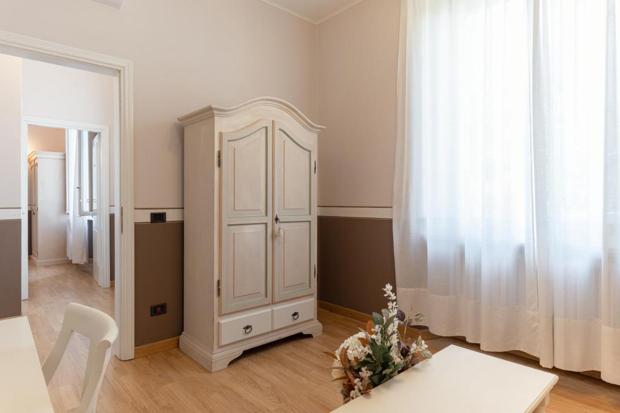 Villa Romantica Lucca Esterno foto