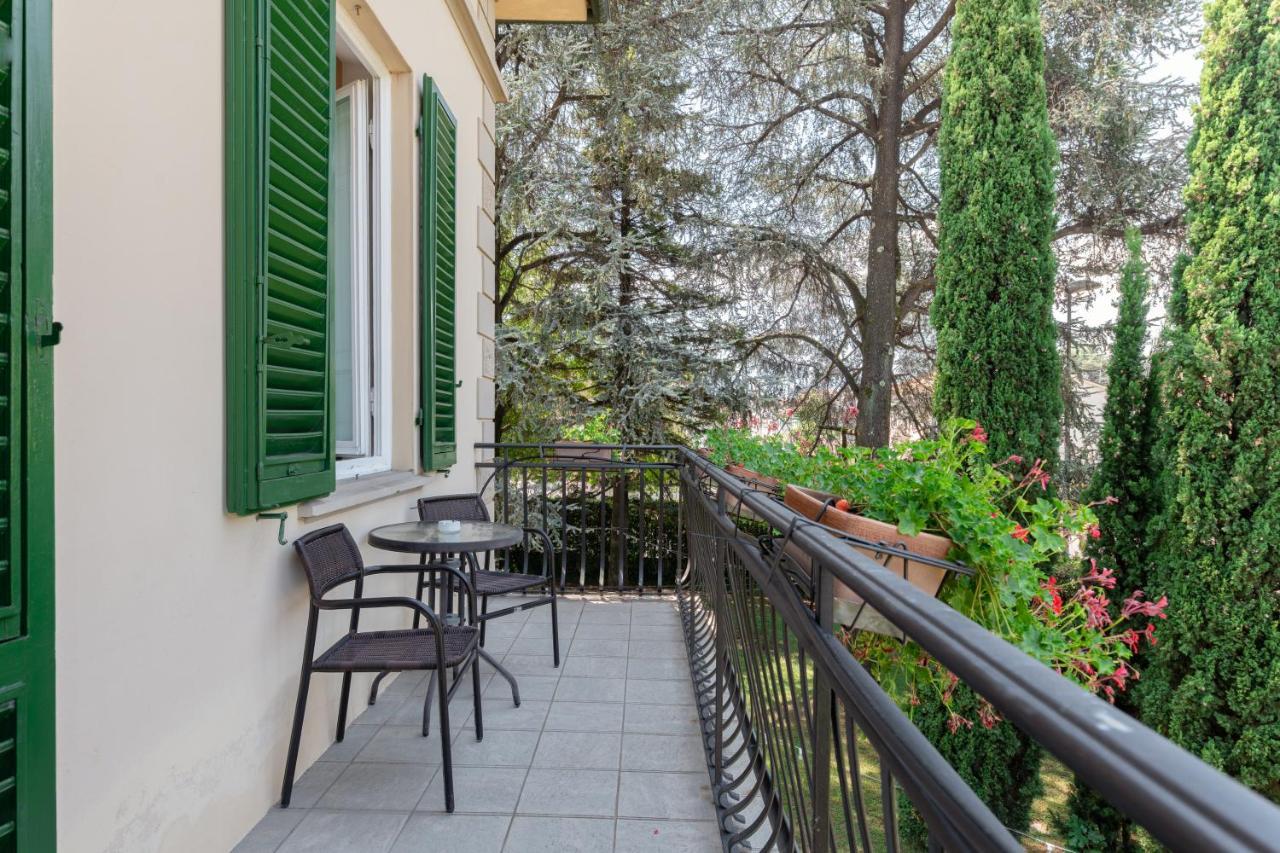 Villa Romantica Lucca Esterno foto
