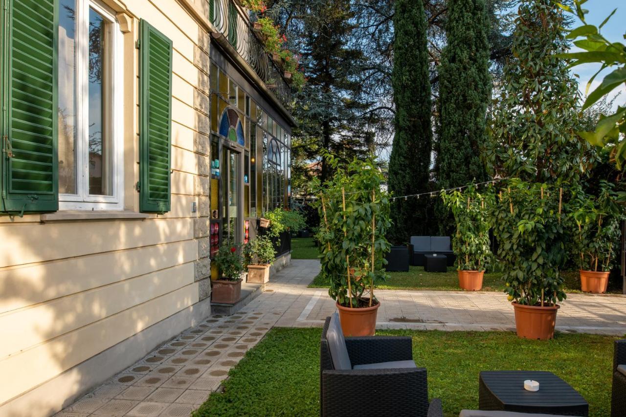 Villa Romantica Lucca Esterno foto