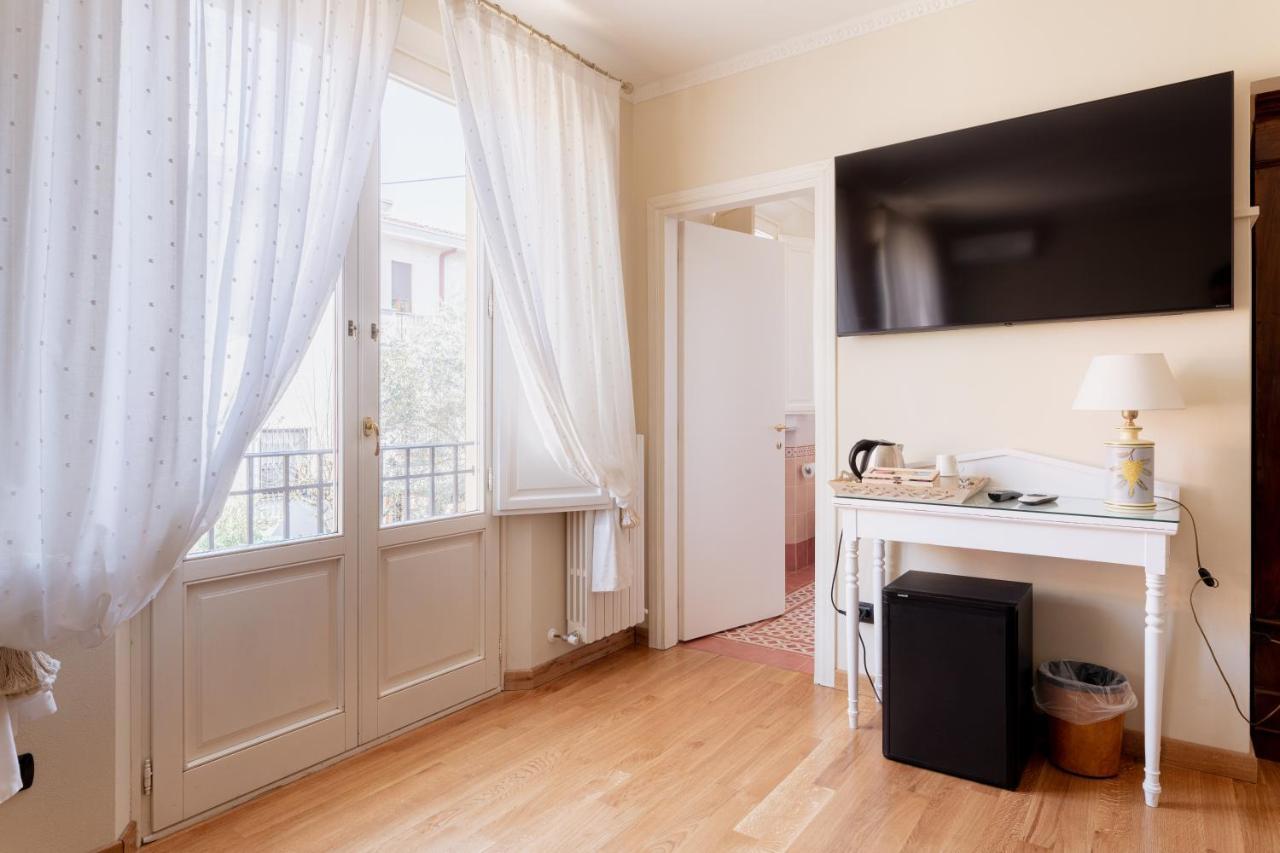 Villa Romantica Lucca Esterno foto